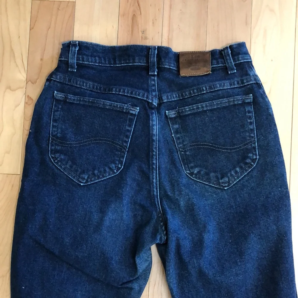 Vintage 90s Lee Dark Rinse High Rise Straight Leg Jeans Size 8S